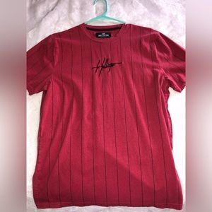 Hollister tee men’s size large